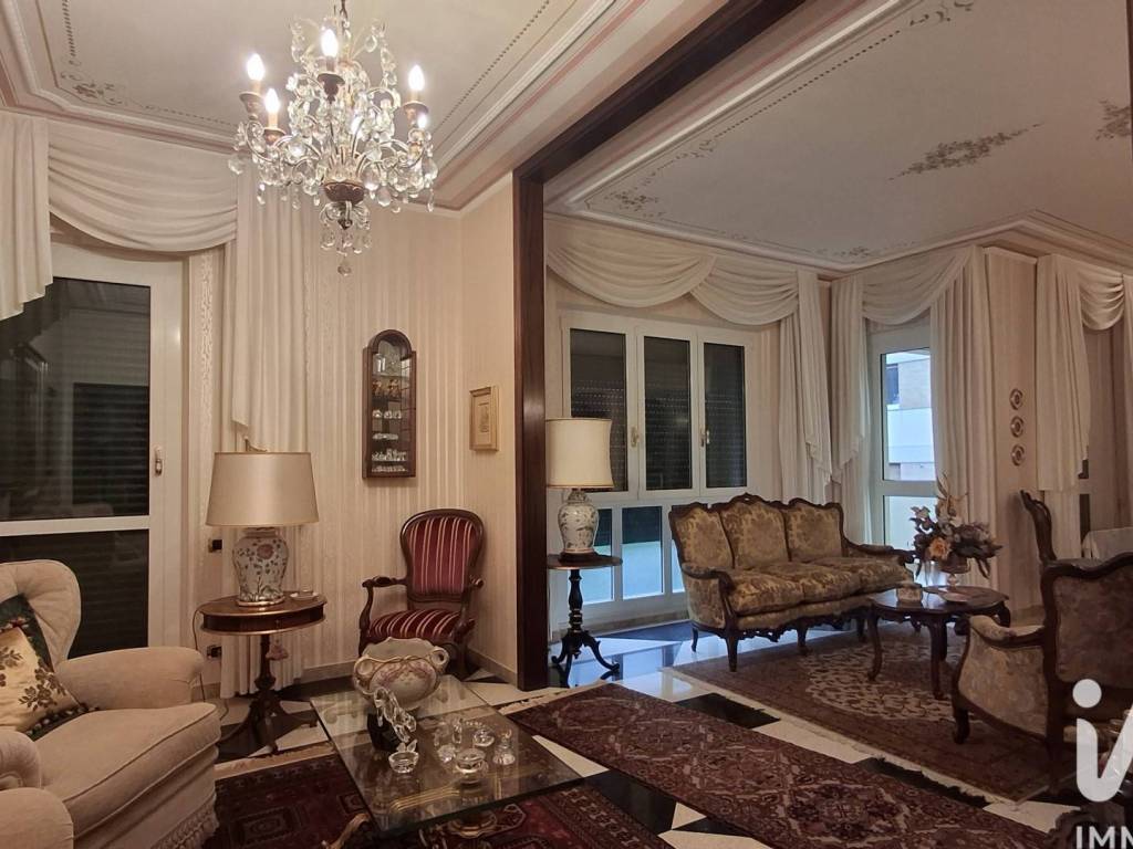 appartamento in vendita a Savona