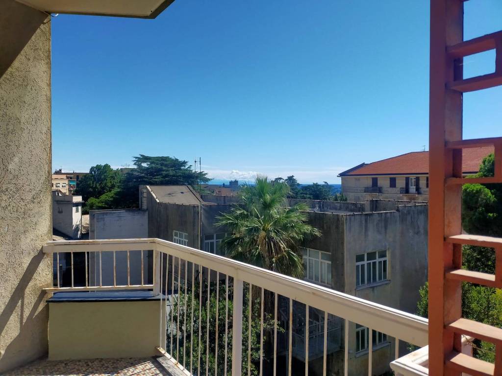 appartamento in vendita a Savona