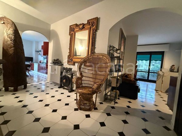 appartamento in vendita a Savona in zona Centro Storico