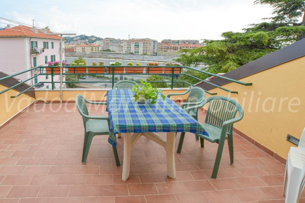 appartamento in vendita a Savona in zona Centro Storico