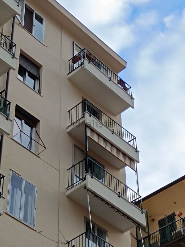 appartamento in vendita a Savona in zona Centro Storico