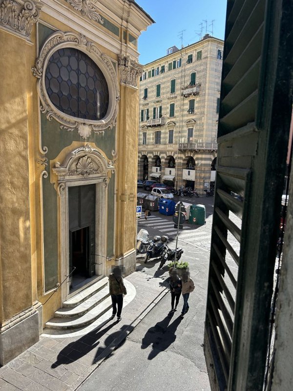 appartamento in vendita a Savona in zona Centro Storico
