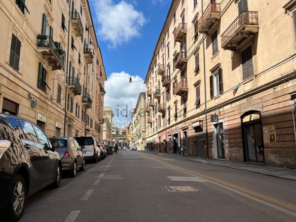 appartamento in vendita a Savona in zona Centro Storico