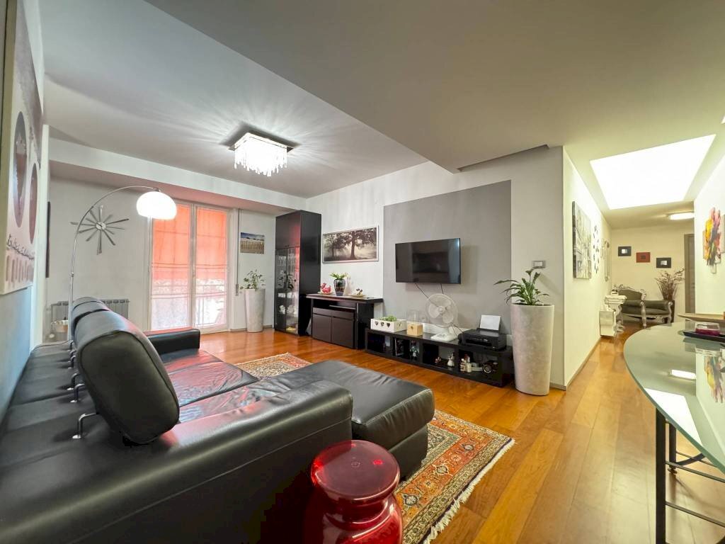 appartamento in vendita a Savona