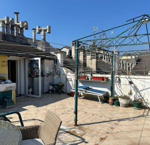 appartamento in vendita a Savona in zona Centro Storico