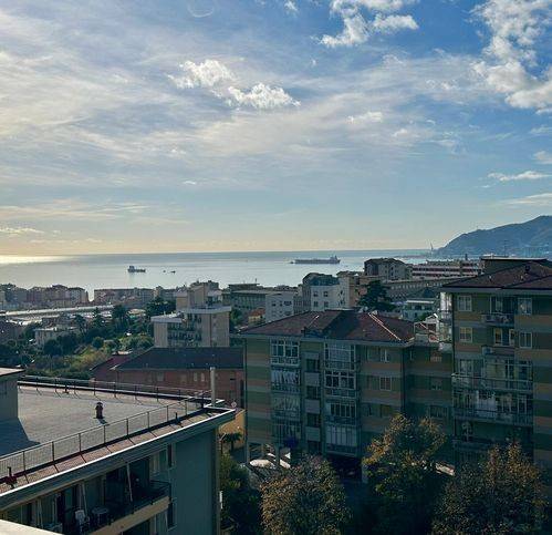 appartamento in vendita a Savona