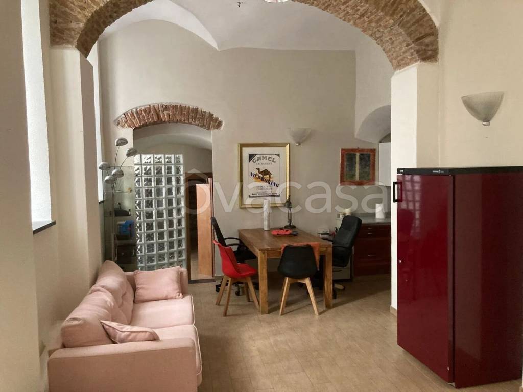 appartamento in vendita a Savona in zona Centro Storico