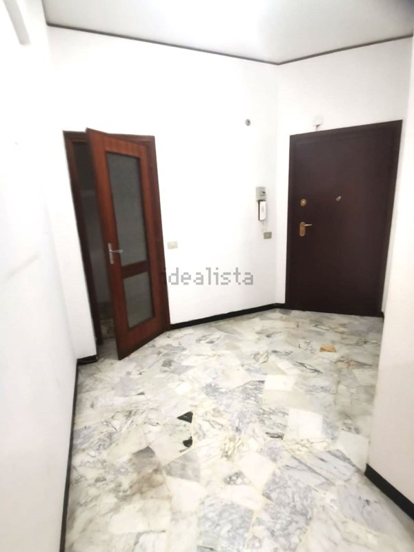 appartamento in vendita a Savona in zona Centro Storico