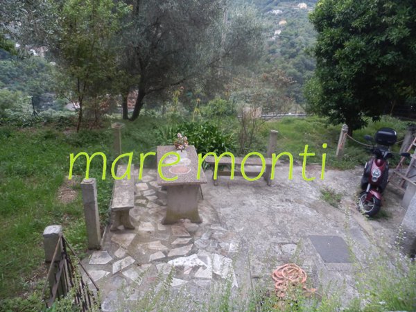 appartamento in vendita a Savona in zona Marmorassi