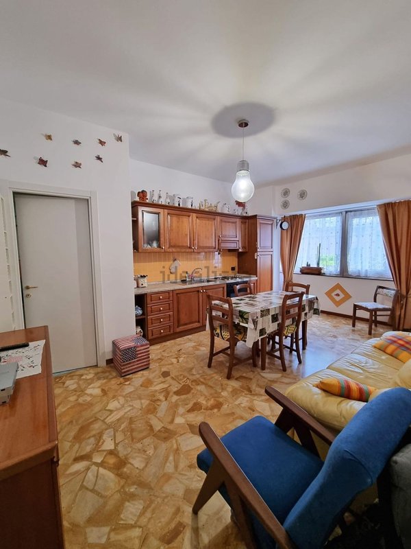 appartamento in vendita a Savona in zona Centro Storico