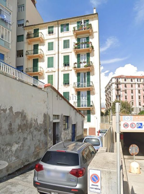 appartamento in vendita a Savona