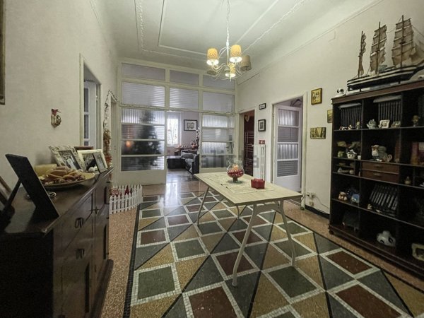 appartamento in vendita a Savona in zona Centro Storico