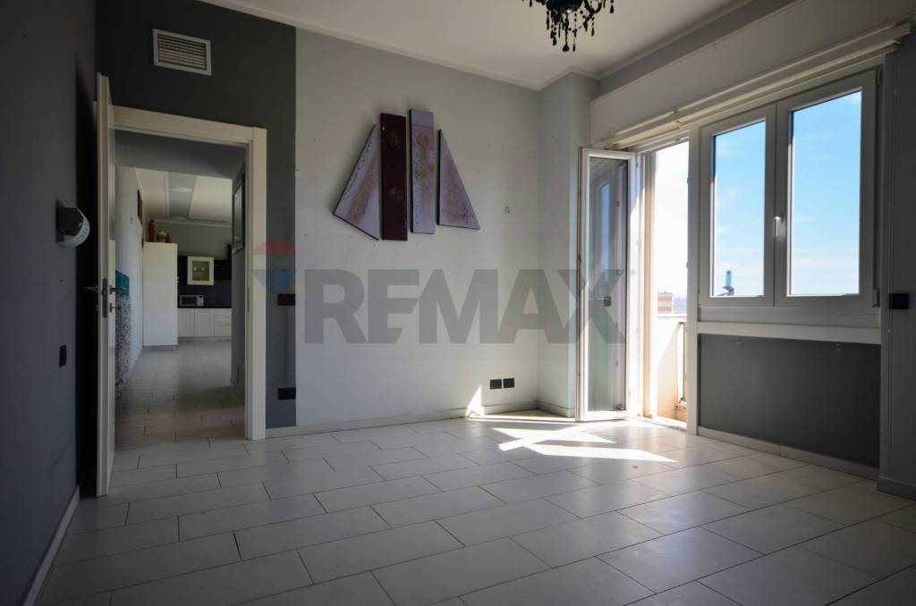 appartamento in vendita a Savona in zona Centro Storico