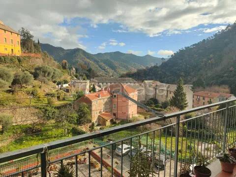 appartamento in vendita a Savona in zona Cimavalle / Botta