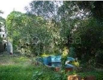 casa indipendente in vendita a Savona