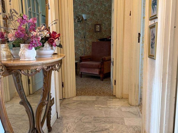 appartamento in vendita a Savona in zona Centro Storico