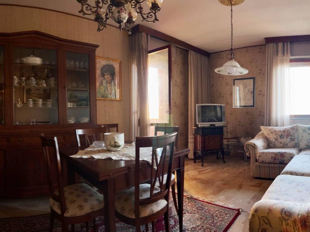 appartamento in vendita a Savona