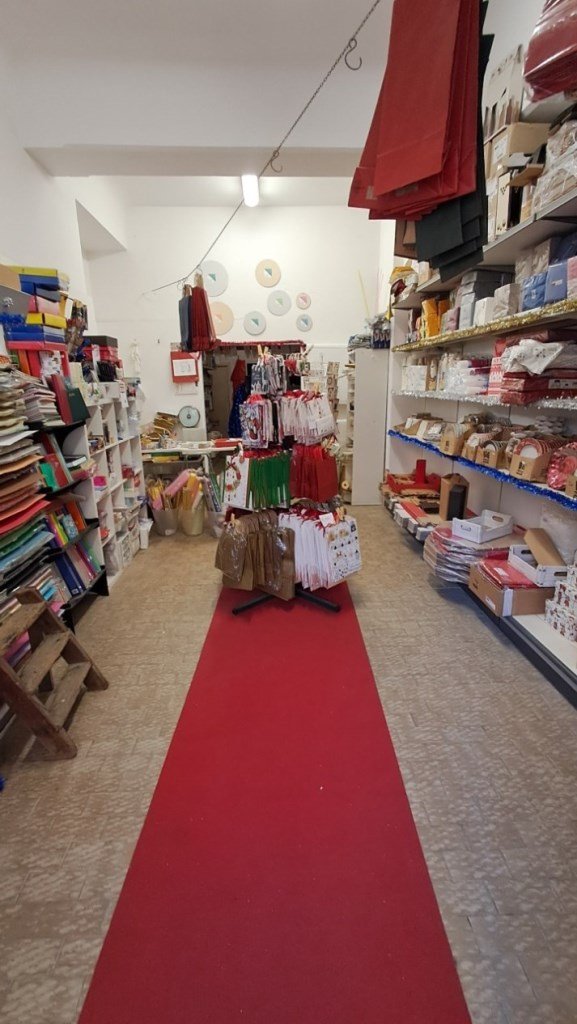 negozio in vendita a Savona