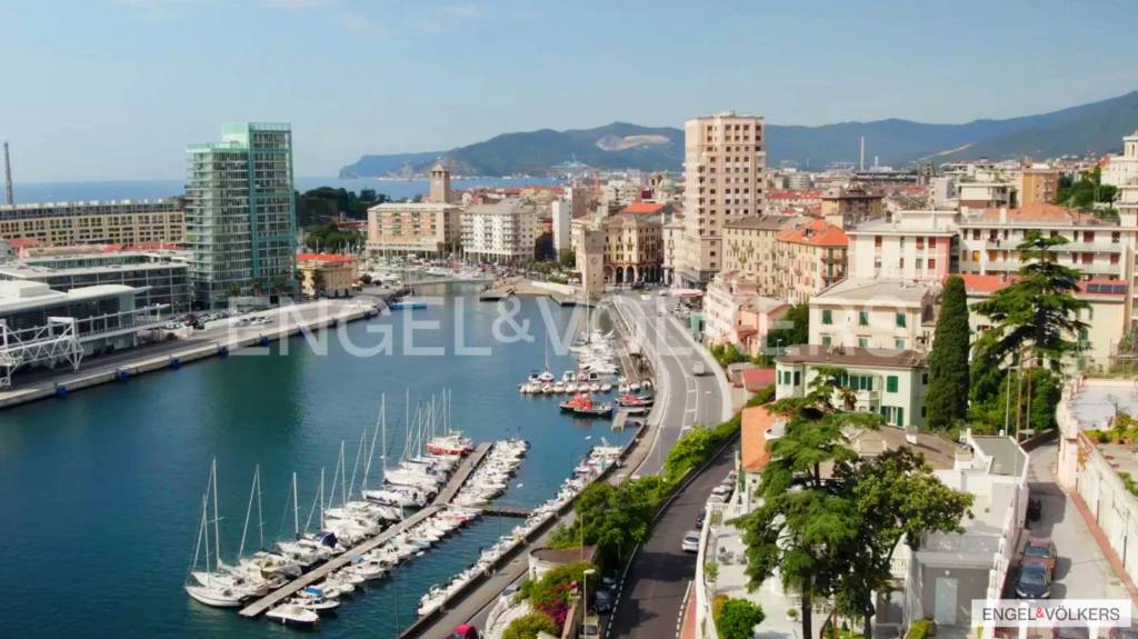 appartamento in vendita a Savona