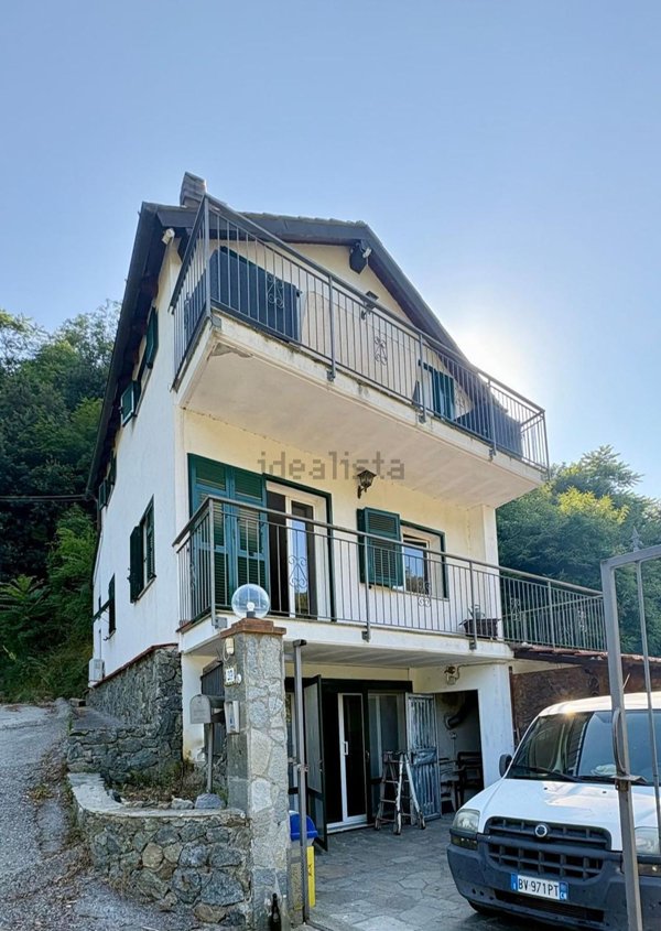 casa indipendente in vendita a Savona in zona Maschio