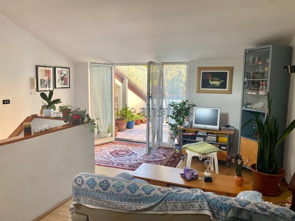 casa indipendente in vendita a Savona