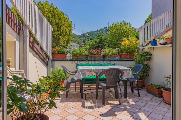 casa semindipendente in vendita a Savona