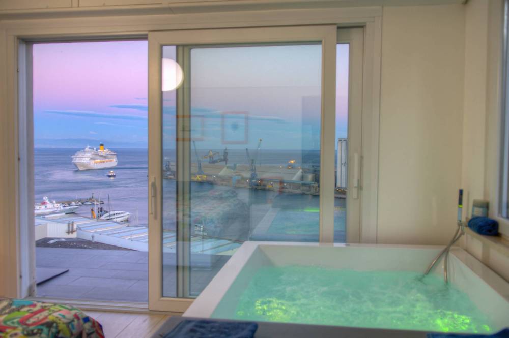 casa indipendente in vendita a Savona