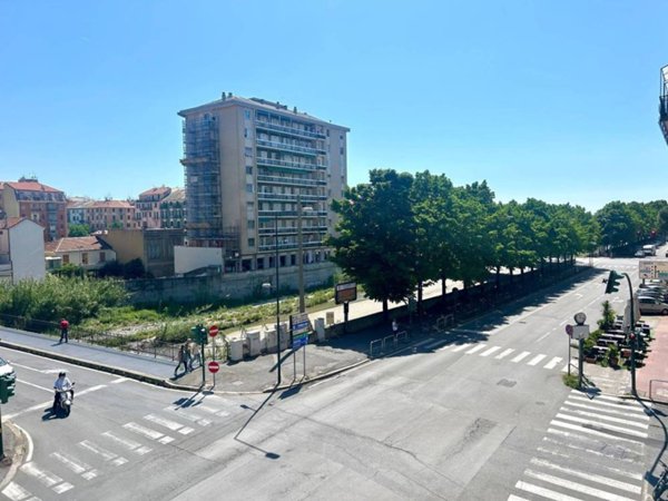 appartamento in vendita a Savona in zona Centro Storico