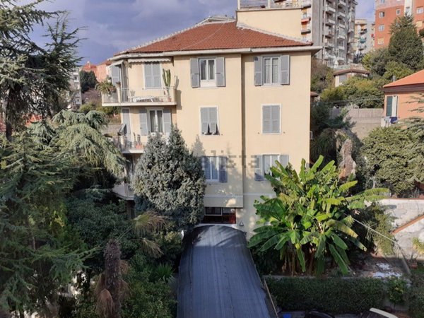 appartamento in vendita a Savona