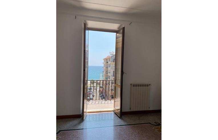 appartamento in vendita a Savona in zona Centro Storico