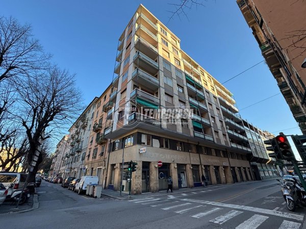 appartamento in vendita a Savona in zona Centro Storico