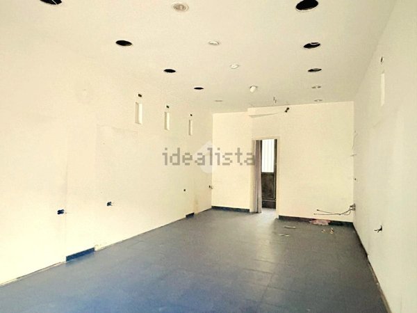 negozio in vendita a Savona