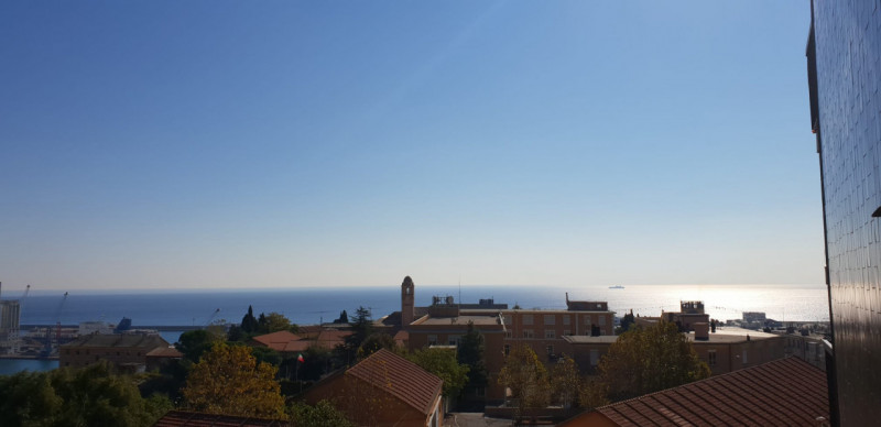 appartamento in vendita a Savona in zona Centro Storico