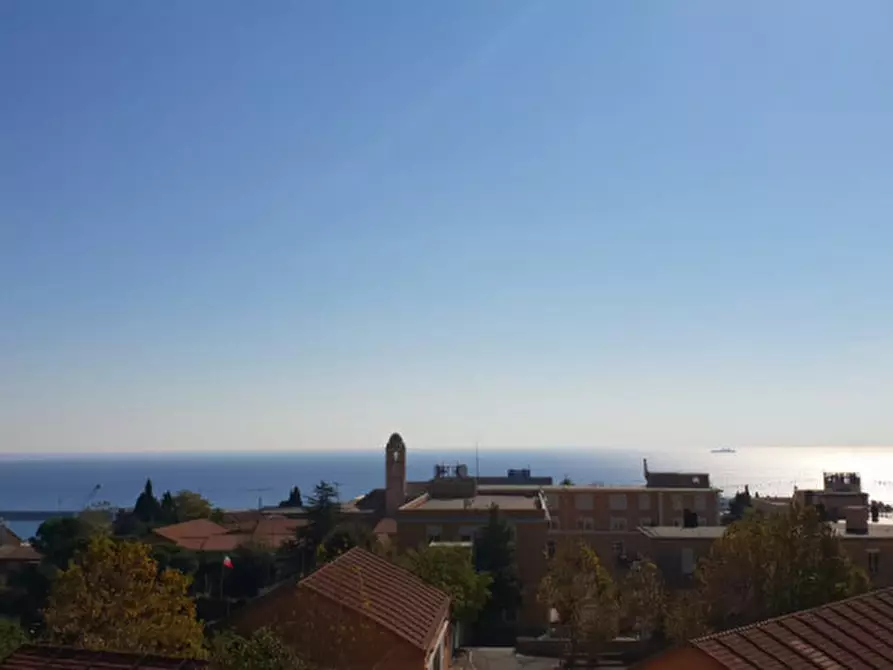 casa indipendente in vendita a Savona in zona Centro Storico