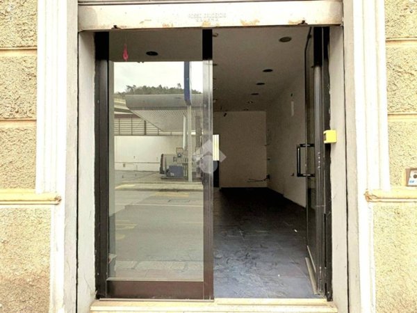 negozio in vendita a Savona