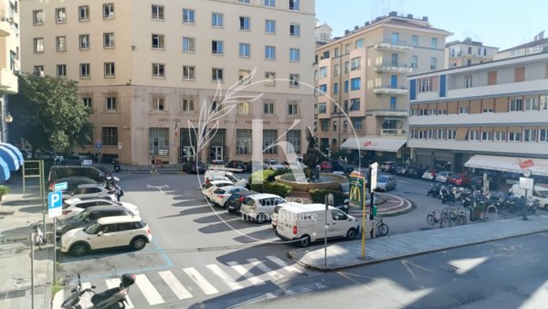 appartamento in vendita a Savona in zona Centro Storico