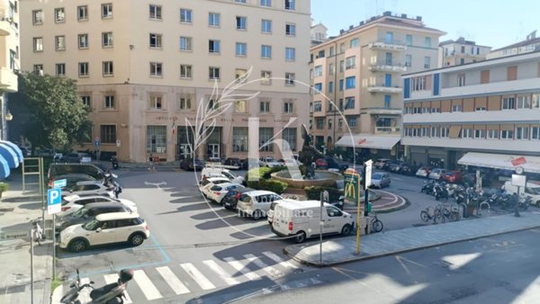 appartamento in vendita a Savona in zona Centro Storico