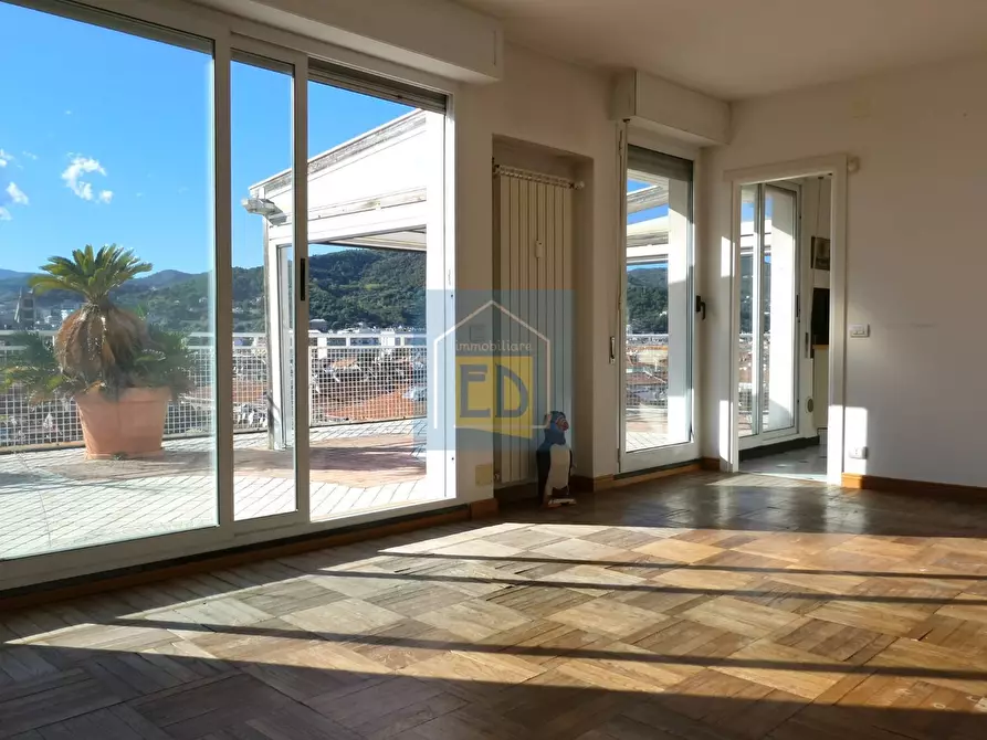 appartamento in vendita a Savona in zona Centro Storico