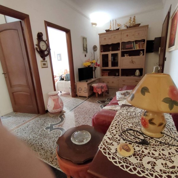 appartamento in vendita a Savona in zona Centro Storico