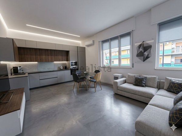 appartamento in vendita a Savona in zona Centro Storico