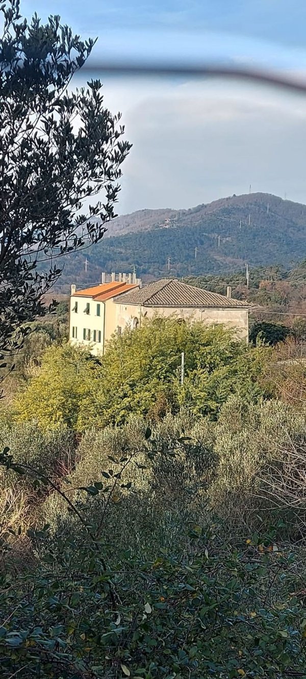 casa indipendente in vendita a Savona