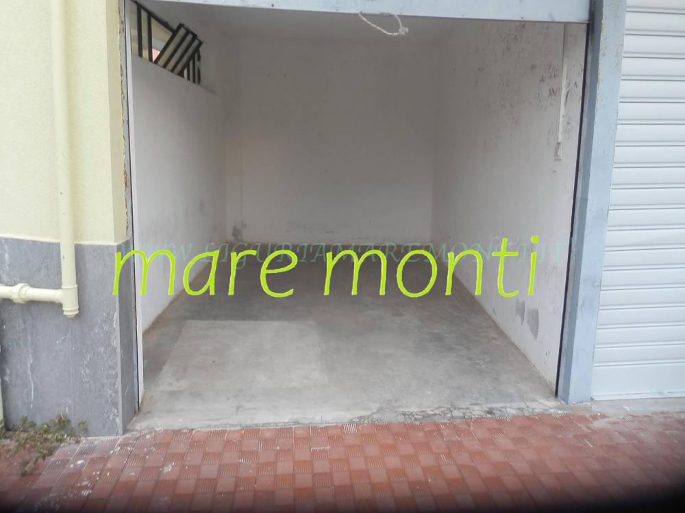 casa indipendente in vendita a Savona