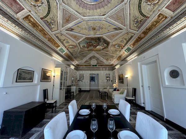 appartamento in vendita a Savona in zona Santuario