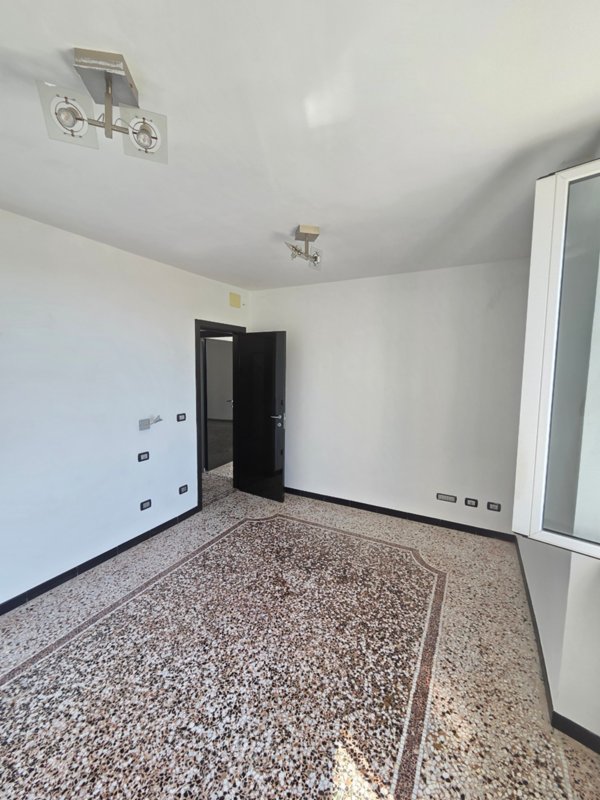 appartamento in vendita a Savona