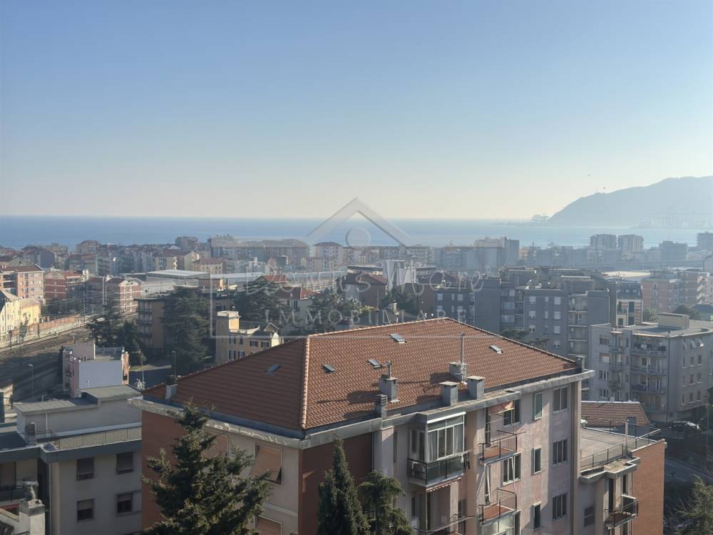 appartamento in vendita a Savona