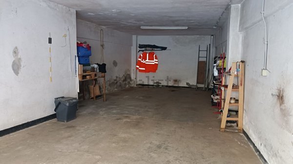 locale di sgombero in vendita a Savona