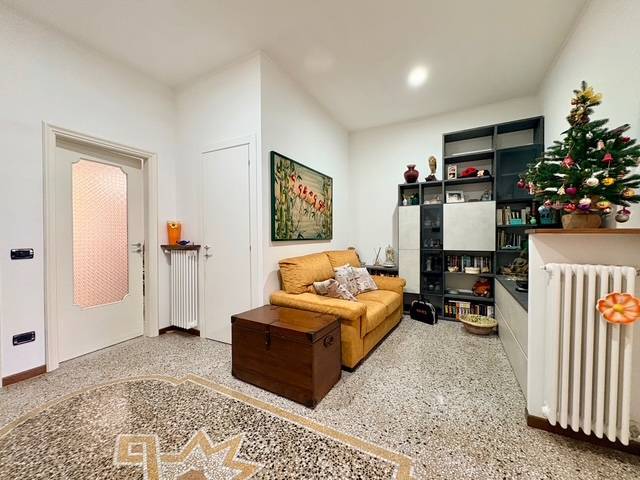 appartamento in vendita a Savona in zona Centro Storico