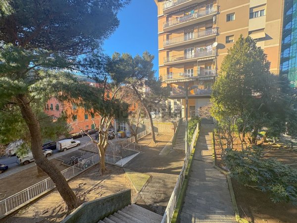 appartamento in vendita a Savona