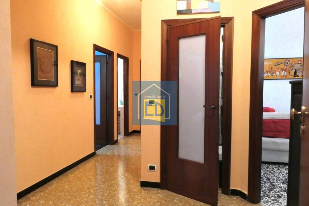 appartamento in vendita a Savona in zona Centro Storico