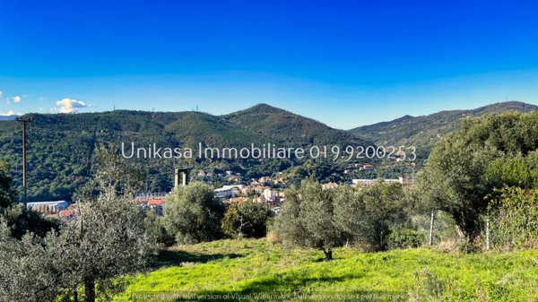 casa indipendente in vendita a Savona